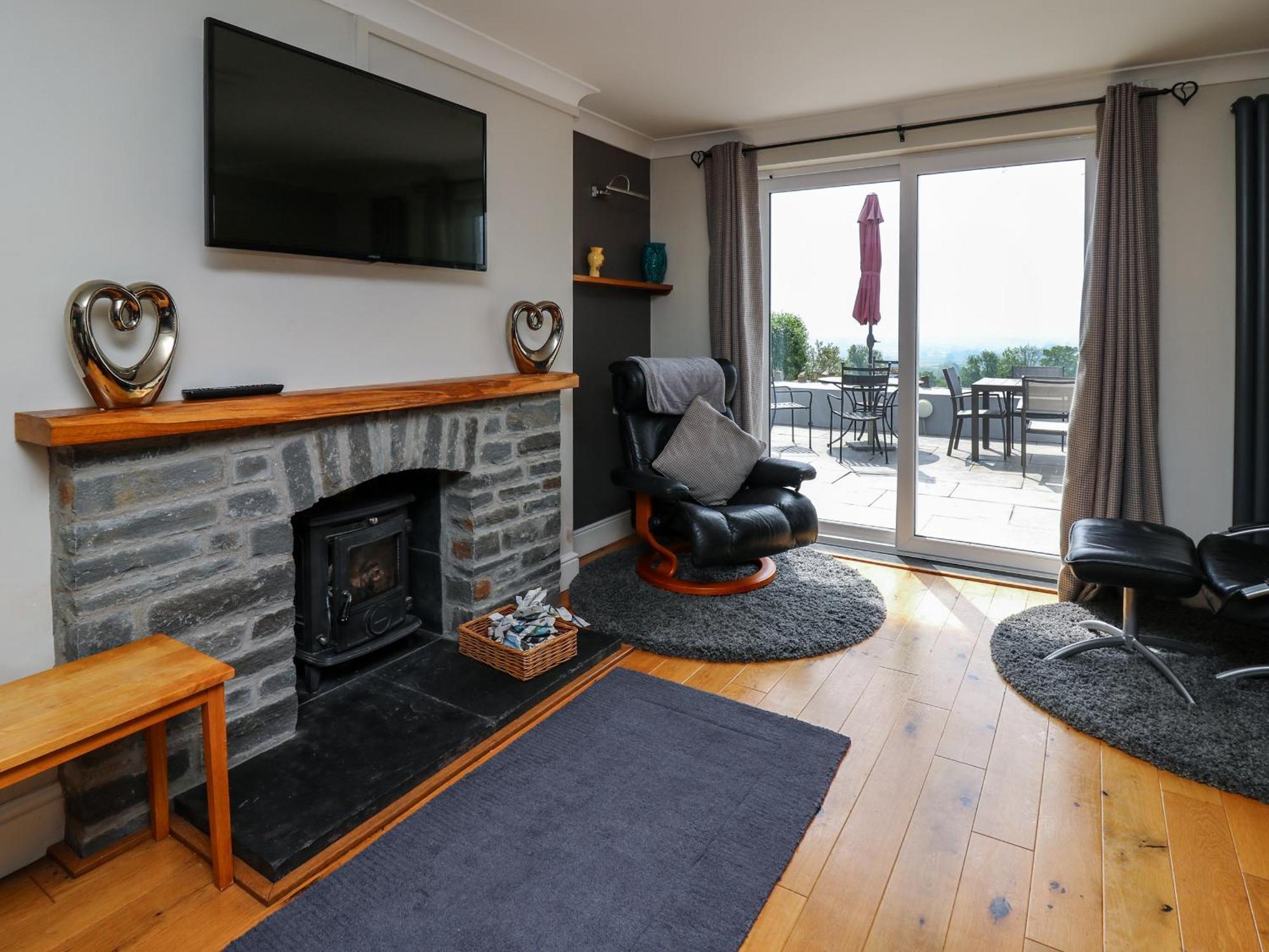 Aberdauddwr Villa Llanwnen Екстериор снимка