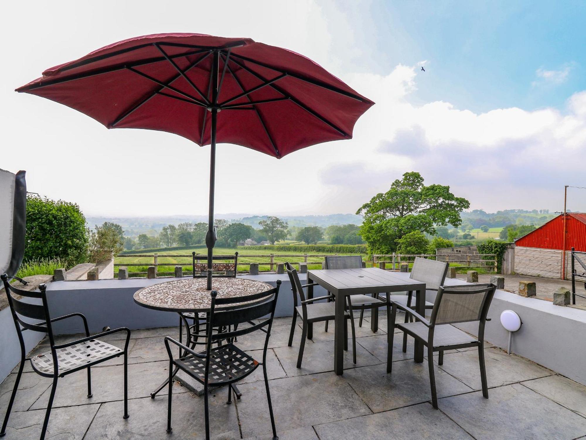 Aberdauddwr Villa Llanwnen Екстериор снимка
